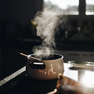 cooking steam - condensation in flats